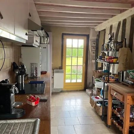 Maison Normande + Piscine Chauffee - 9 Personnes Дом отдыха