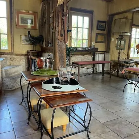 Дом отдыха Maison Normande + Piscine Chauffee - 9 Personnes